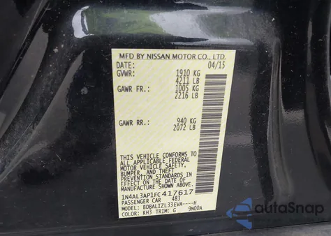 2015 Nissan Altima 2.5 Sv z USA, uszkodzony, nr VIN 1N4AL3AP1FC417617